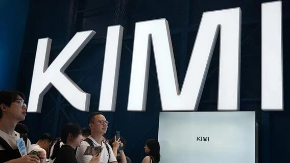 Китайська Moonshot «скопіювала» Fable від Anthropic для розробки своєї нової моделі Kimi K3 — заявив радник Трампа з питань технологій
